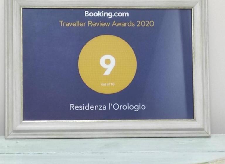Семейный Номер, Residenza L'orologio
