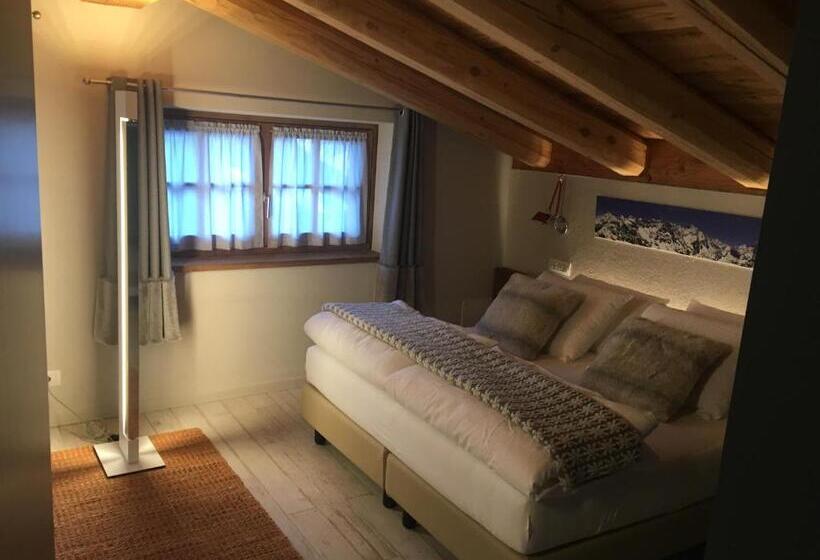 バルコニー付きスーペリアルーム, 4478 Mountain Lodge