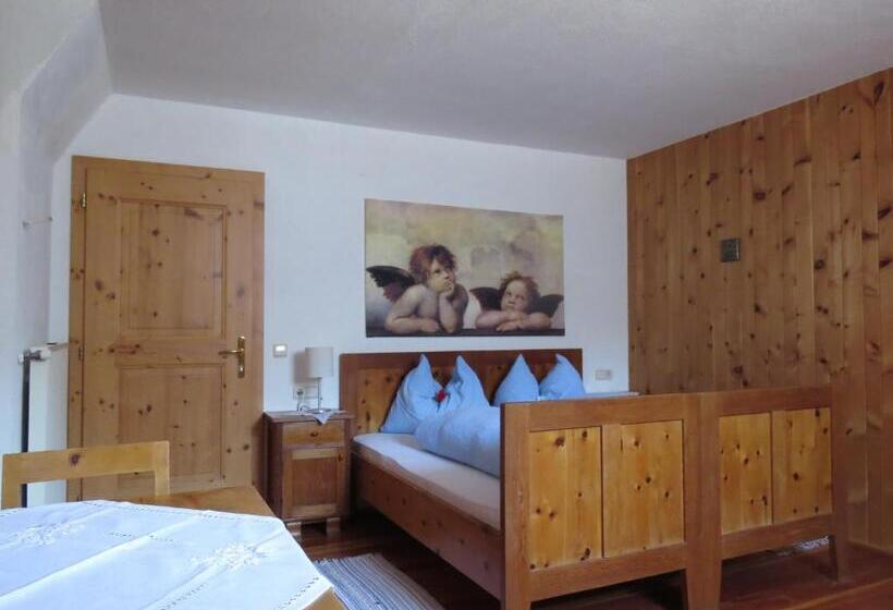 디럭스 룸, Agriturismo Kabishof