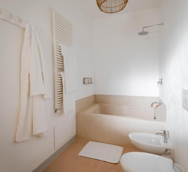 Полулюкс с Бассейном, Masseria Palombara Relais & Spa   Adults Only