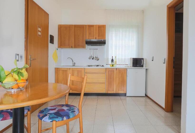 דירת חדר, Residence Il Cedro