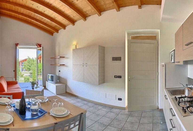 Апартаменты 1 Спальня, Residence Alice