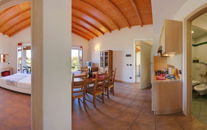 Апартаменты 2 Спальни, Residence Alice