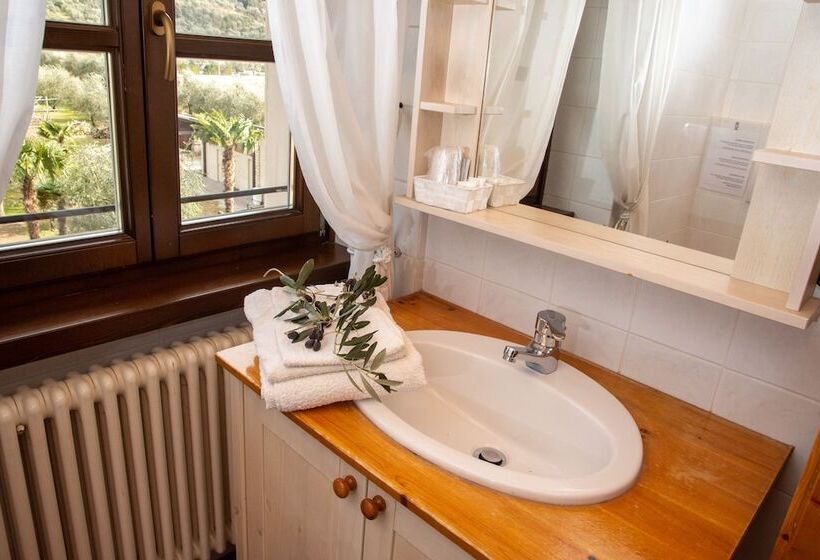 Apartamento 2 Dormitórios, Residence La Colombera