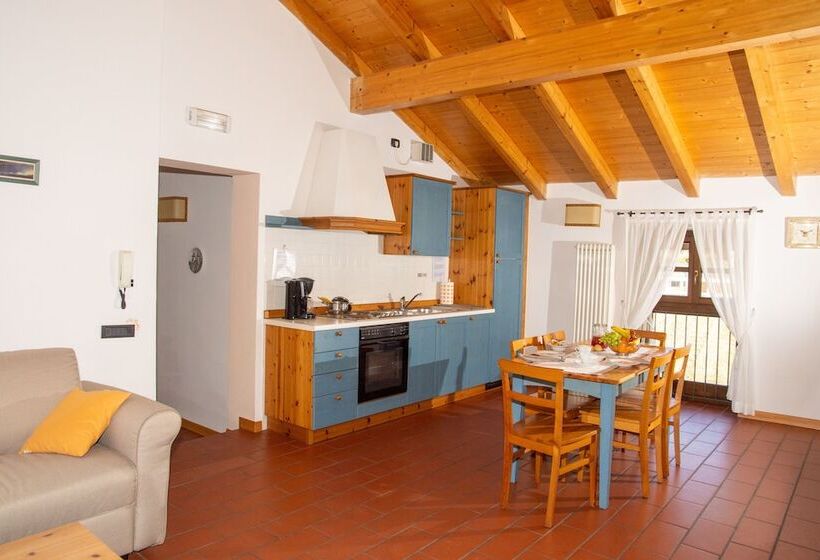 Apartamento 2 Dormitórios, Residence La Colombera
