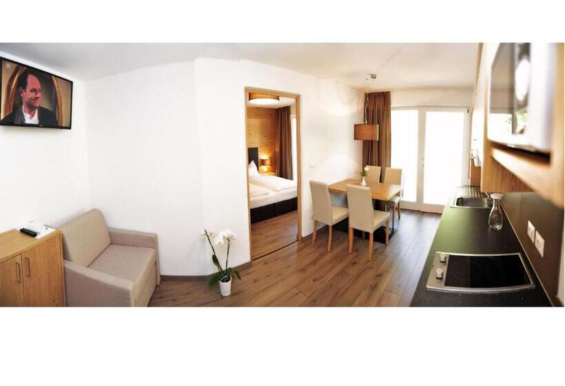 Апартаменты Deluxe 1 Спальня, Apparthotel Central