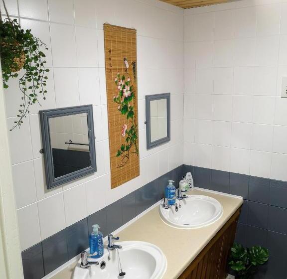 Номер Стандарт Совместная Ванная, Aabalree Guest House