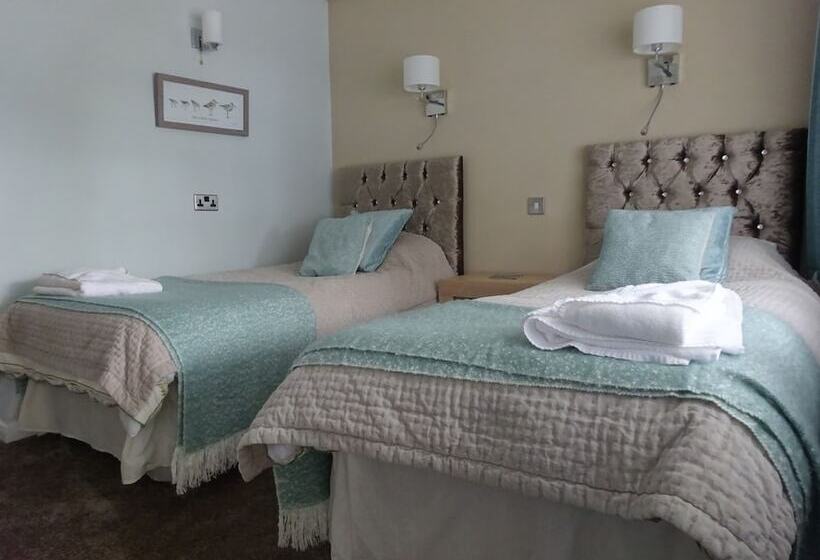 اتاق استاندارد, Chequers Inn