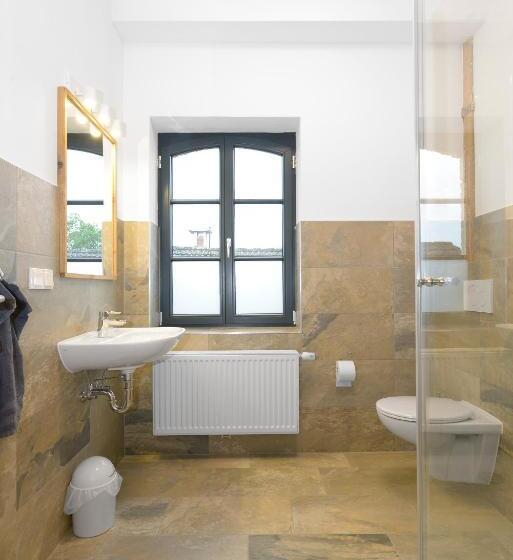 Chambre Quadruple Standard, Herberge Hof Armada