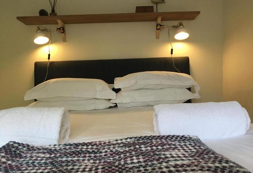 Апартаменты 2 Спальни, Wartling Place Country House