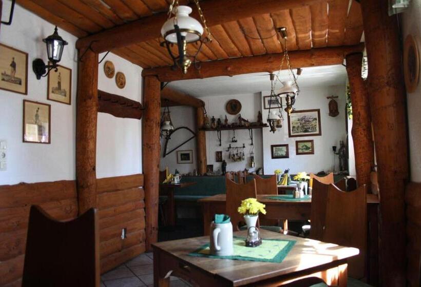 Номер Стандарт Трехместный, Dreibettzimmer In Wiesa