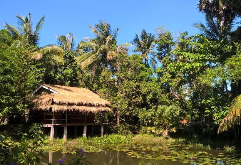 بانگلوی استاندارد, Le Logis De Kep