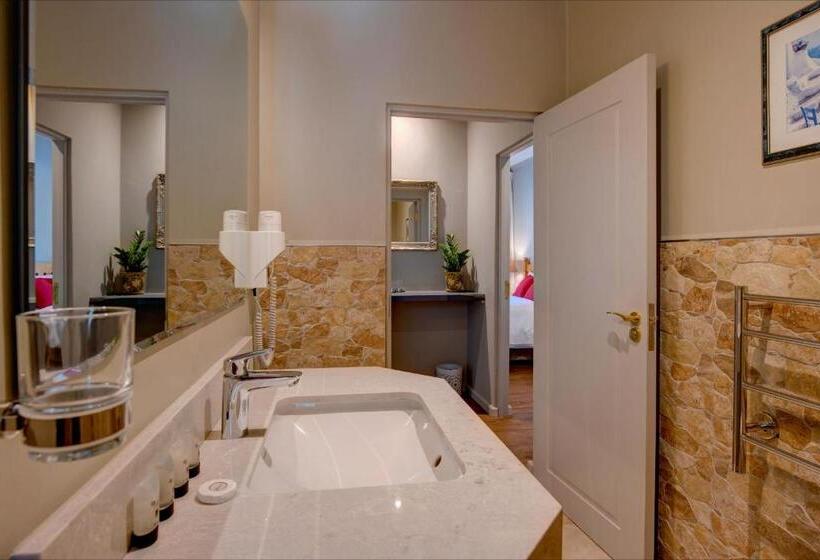اتاق لوکس خانوادگی, Amour Guest House