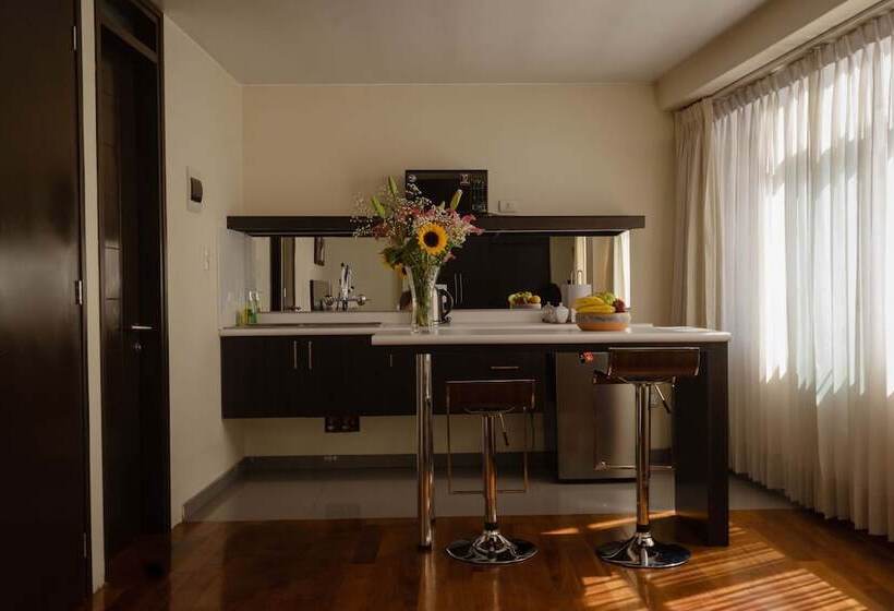Апартаменты 1 Спальня, Group House Apart