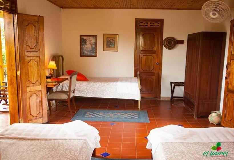 标准三人间, El Laurel Finca Agroturistica