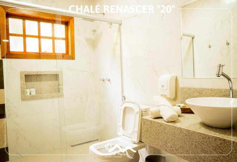 Quarto Quádruplo Estandar, Pousada Renascer Park