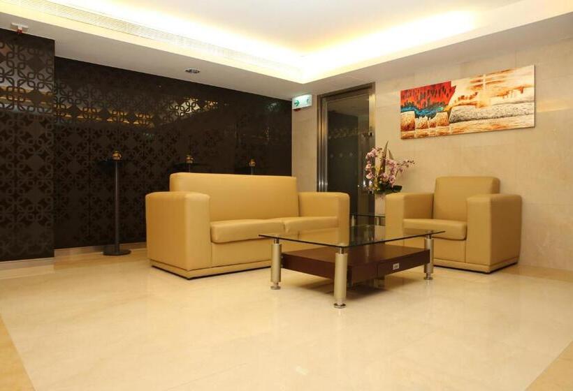 استودیوی استاندارد, 218 Apartment