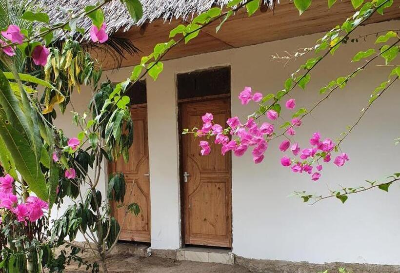 اتاق اکونومی, Eazy's Place