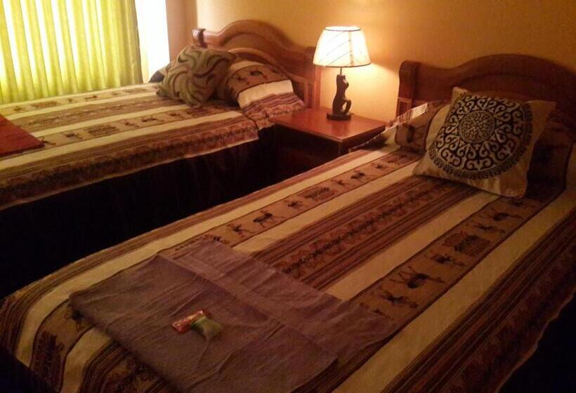 اتاق استاندارد با سرویس بهداشتی مشترک, Hostal Iskanwaya