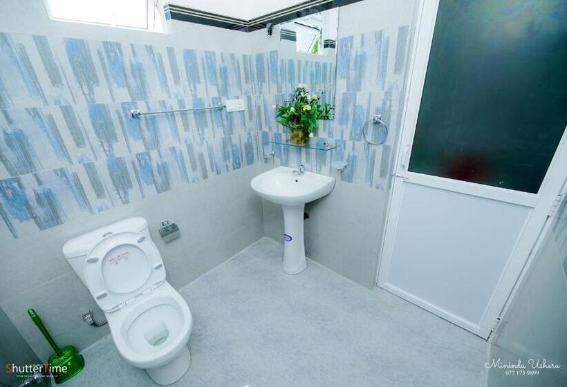 Quarto Triplo Comfort, Sera Villa