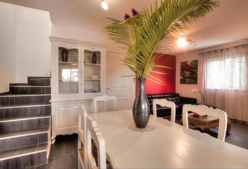 آپارتمان 2 خوابه, L Oasis De Terre Rouge