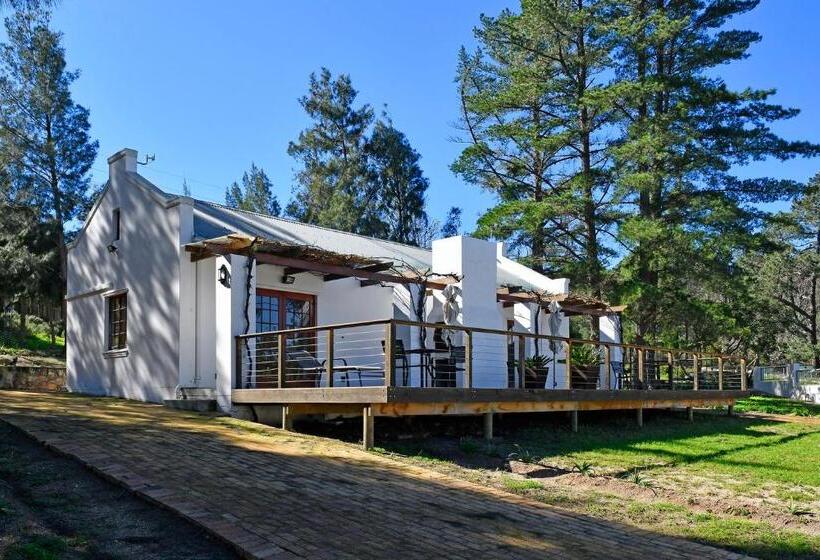 Шале 1 Спальня, Topiary Wine Estate & Cottages