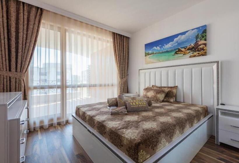 带1个卧室的带阳台的公寓, Boutique Apart Hotel Versis