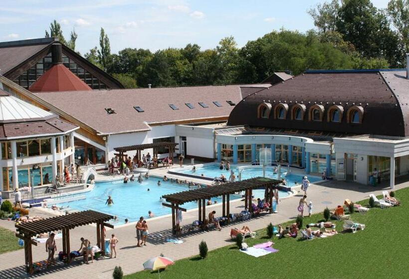Вилла 2 Спальни, Pandora Zsóry Apartmanok Mezőkövesd