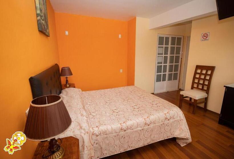Quarto Estandar, Jatziri