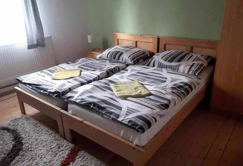 Номер Стандарт, Penzion Na Střelnici
