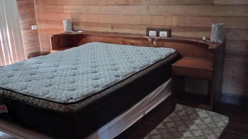 غرفة قياسية مطلّة علي الحديقة, Finca Queveri