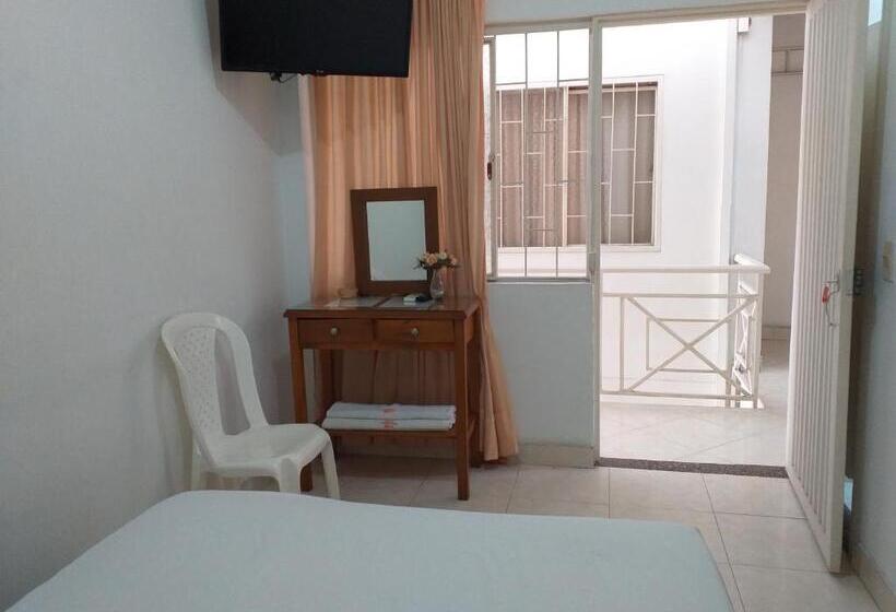 اتاق استاندارد, Comercial Neiva