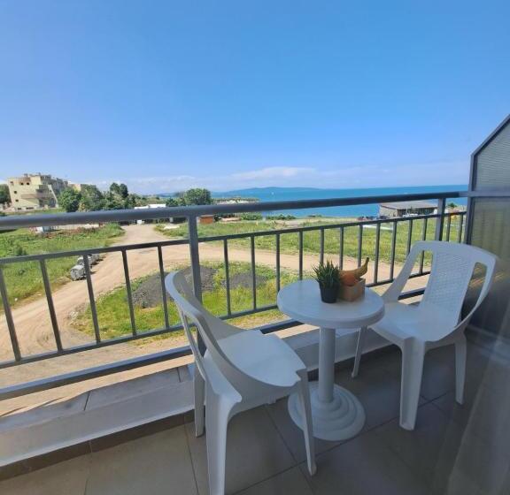 Номер Deluxe Вид на Море с Балконом, Guest House Compass