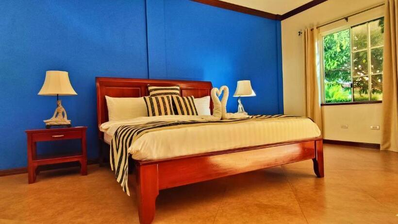스위트 킹사이즈 침대, Star View Boutique Resort