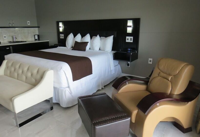 高级工作室, Dockside Suites