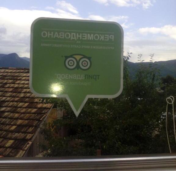 Четырехместный Номер Deluxe, Guest House Anahit Ijevan