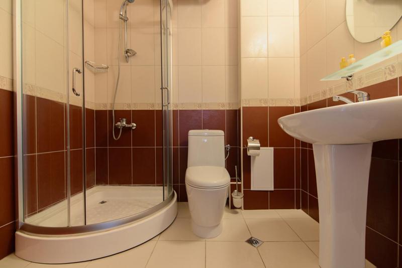 Апартаменты 1 Спальня с Балконом, Purple Star Apartments