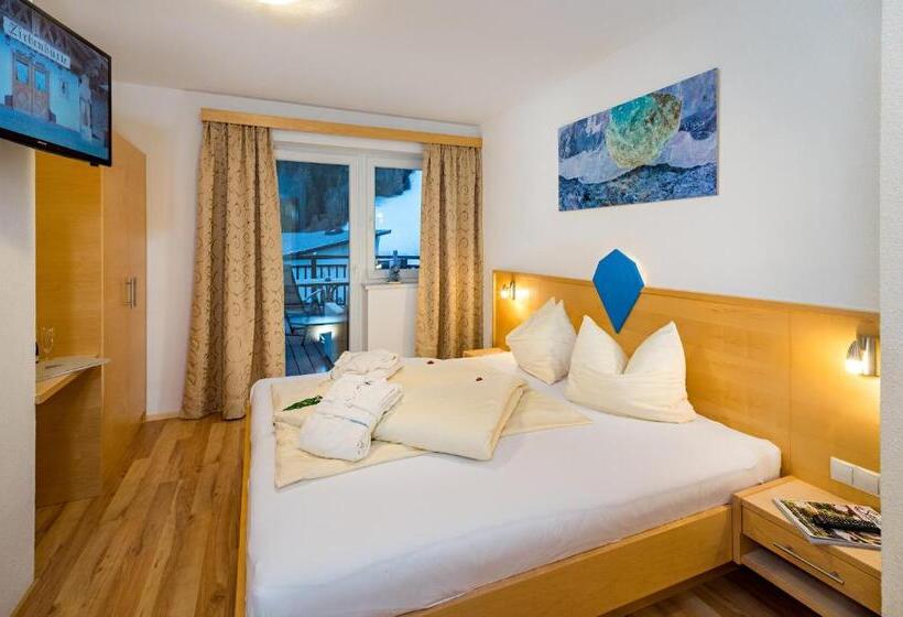 Апартаменты 2 Спальни, Aparthotel Alpendiamant Serfaus Wachter Gmbh