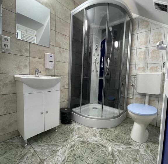 Номер Стандарт Трехместный, Pensiunea Relax