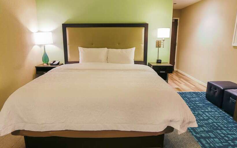 Quarto Estandar, Hampton Inn Gardner Conference  Center