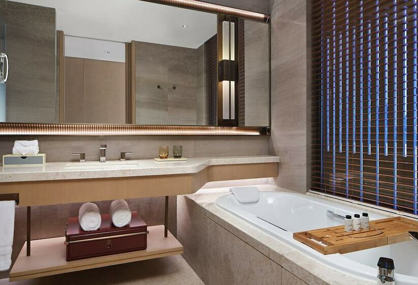Quarto Estandar Cama Casal, Sheraton Yunfu Xinxing