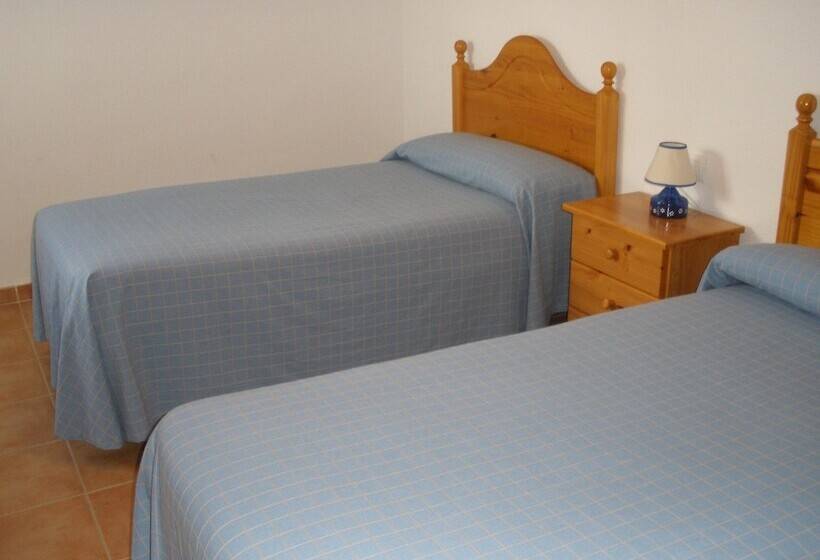 Апартаменты 2 Спальни, Apartamentos Albanta