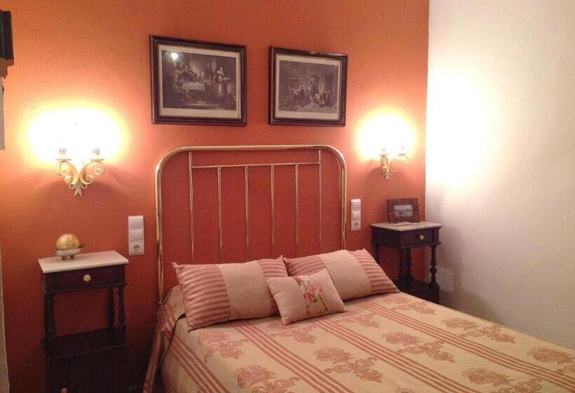 اتاق استاندارد, Hostal Maestre