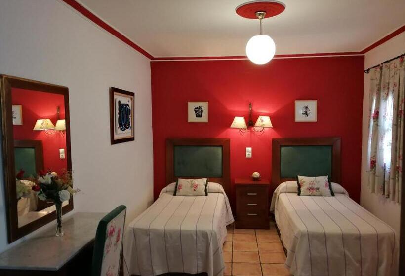 اتاق استاندارد, Hostal Maestre