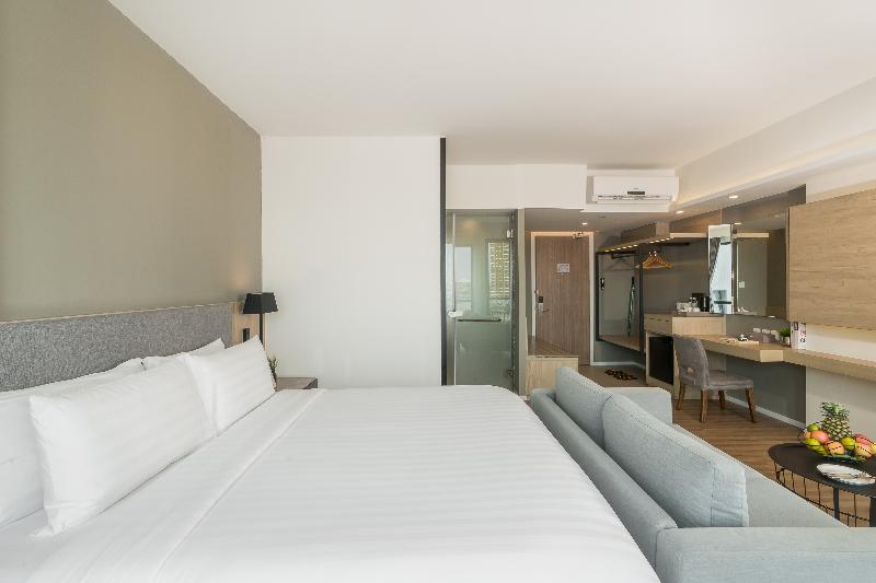 Номер Deluxe, Amber Pattaya