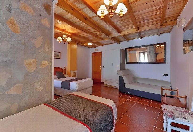 Номер Стандарт Трехместный, Las Palmeras By Vivere Stays