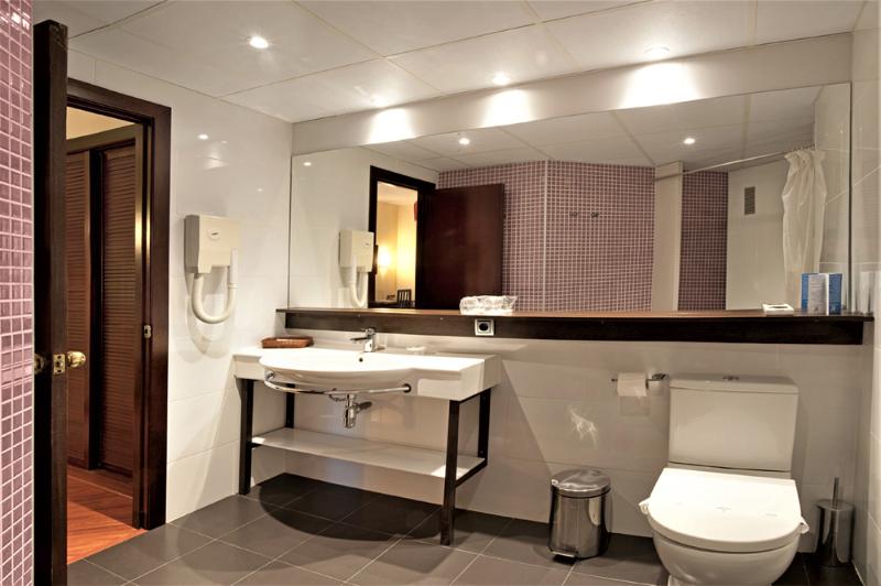 Номер Стандарт, Bernat II  4* Sup