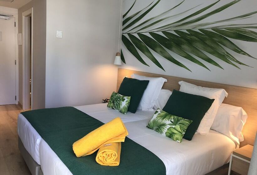 Полулюкс Вид на Бассейн, Bq Paguera Boutique Hotel   Adults Only