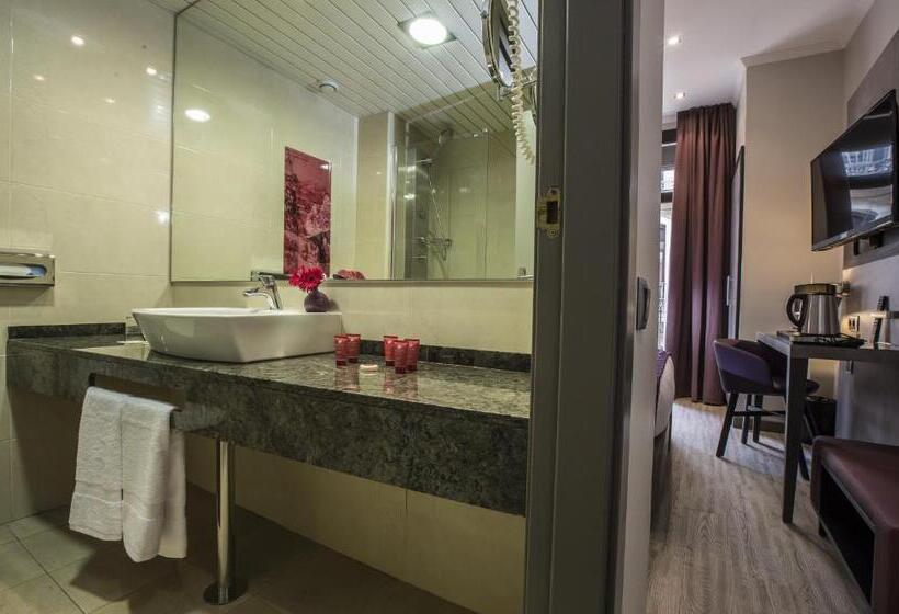 Семейный Номер, Leonardo Hotel Barcelona Las Ramblas