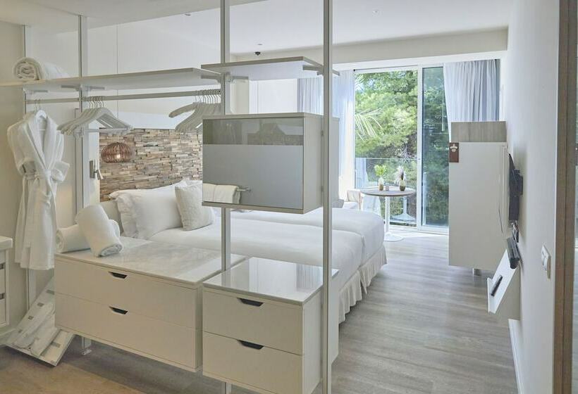 Quarto Estandar, Me Ibiza   The Leading Hotels Of The World